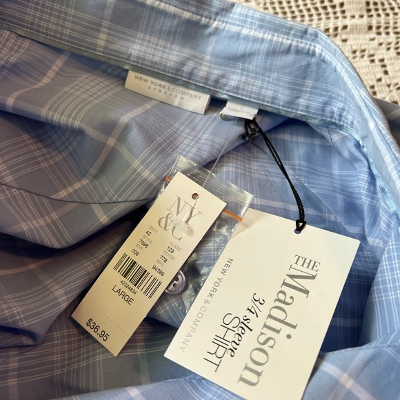 New York and Company Plaid Stretch Button Up - Picture 3 of 4